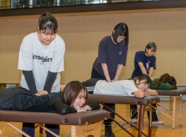 スポーツトレーナーの授業