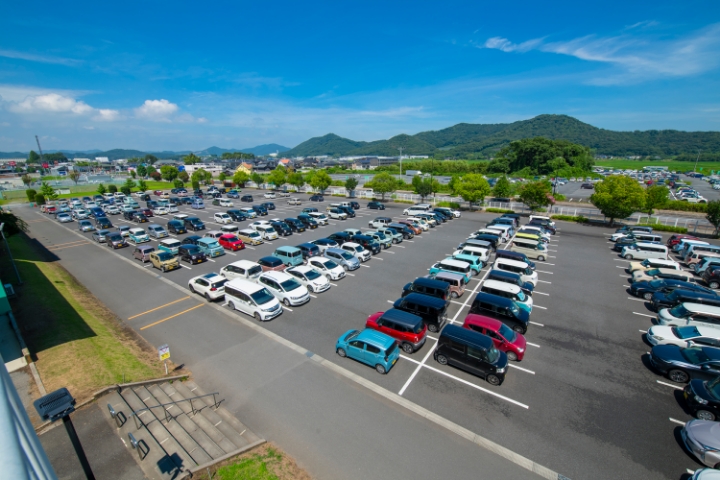 学生用駐車場