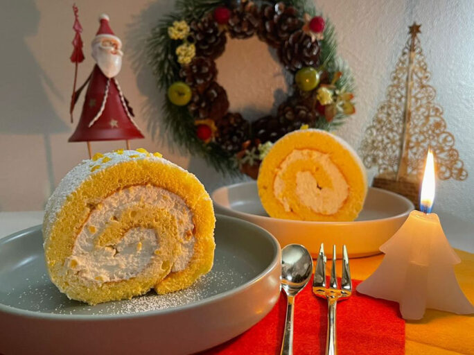 12月「柚子のロールケーキ」